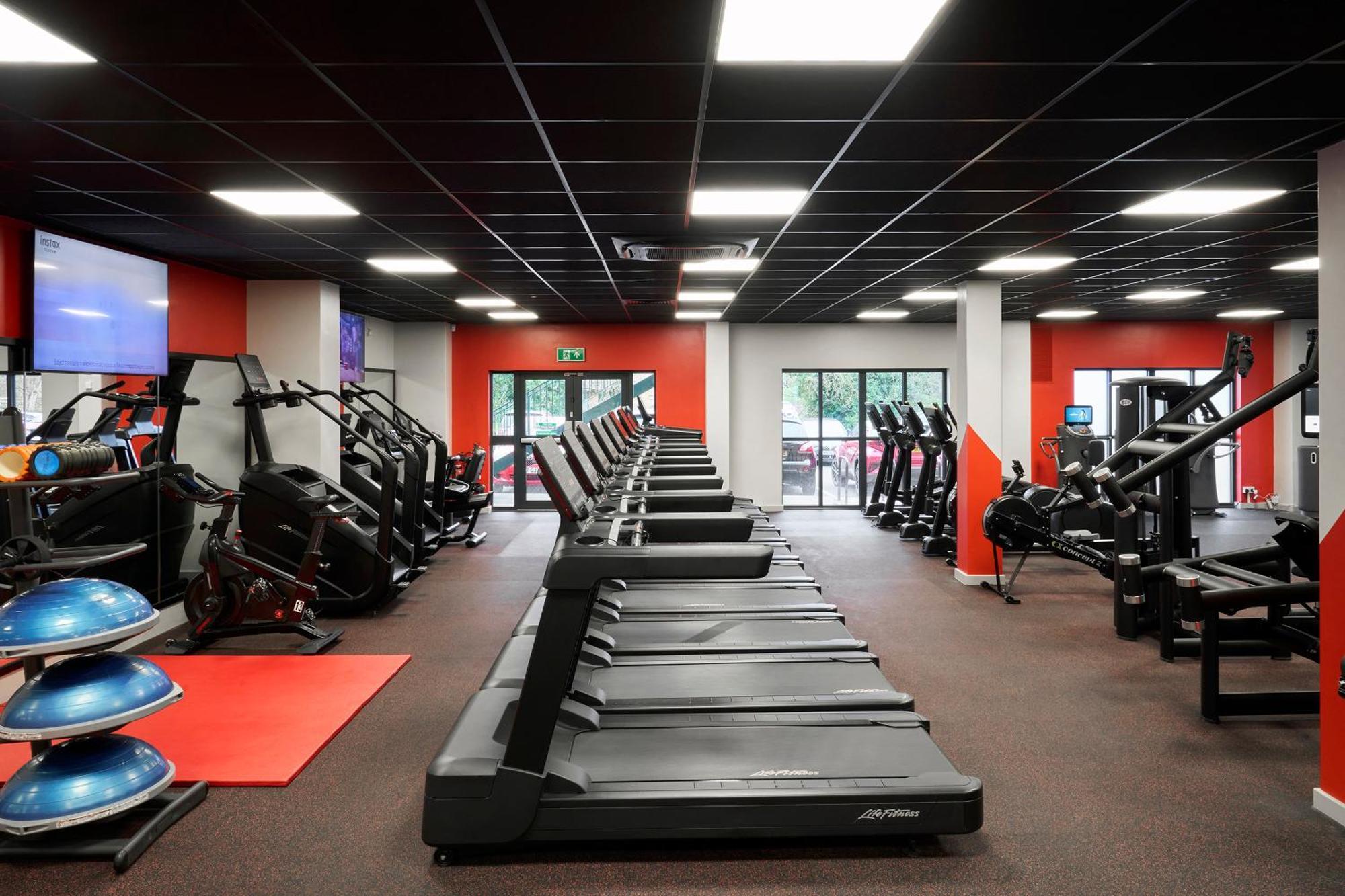 National Badminton Centre Lodge & Health Club Milton Keynes Exterior foto